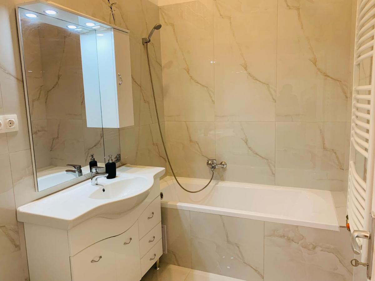 West Residence บูดาเปสต์ ภายนอก รูปภาพ